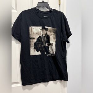 Willie Nelson size Large Live in COncert